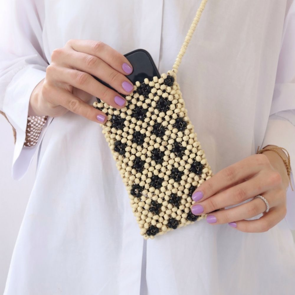 DIY Bijouterie - Ma pochette de téléphone en perles