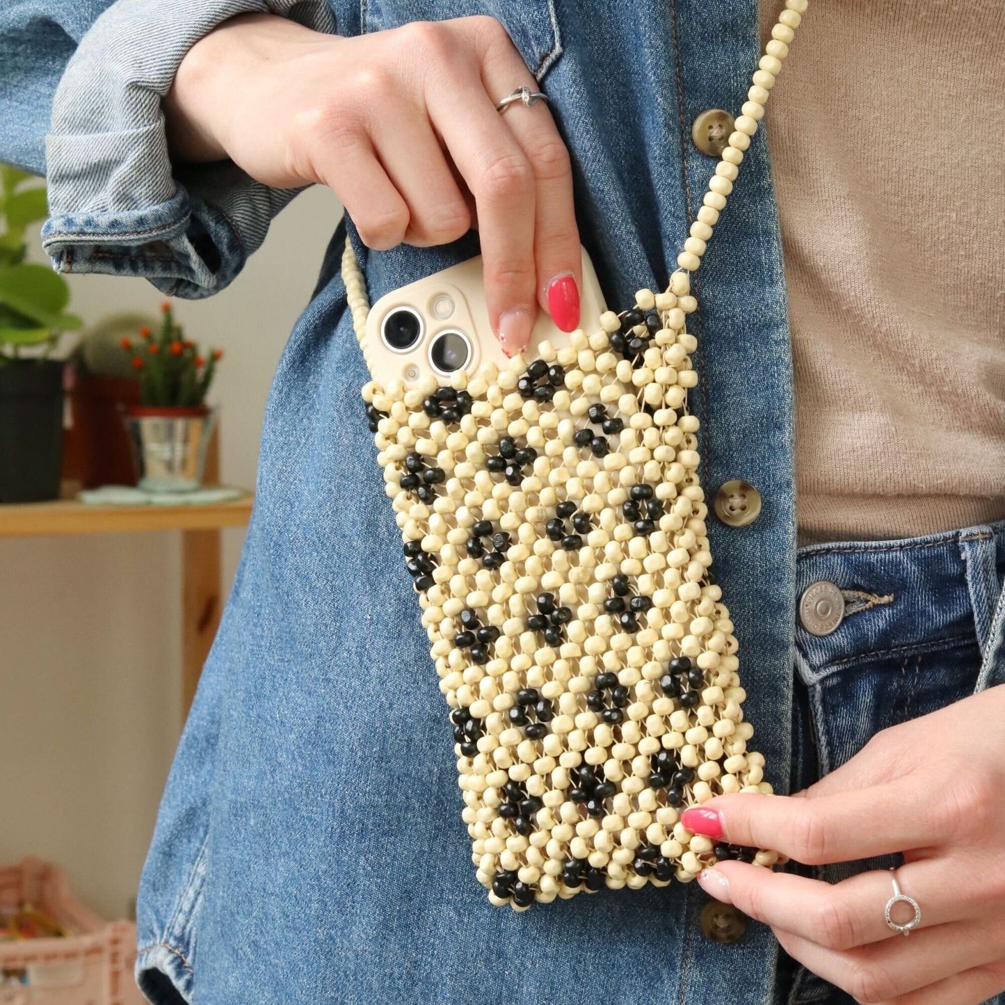 DIY Bijouterie - Ma pochette de téléphone en perles