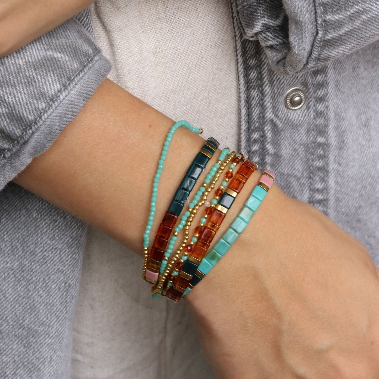 DIY Bijouterie - Mon set de bracelets perlés - Doré